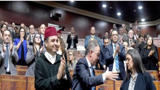 نواب الكتاب: انتقادات حادة للتشريع المالي الجديد