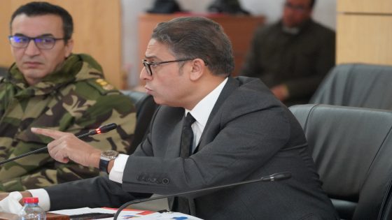 عامل إقليم تازة يشدد على تفعيل القرارات المتعلقة بمعالجة المباني الآيلة للسقوط ومراقبة التعمير