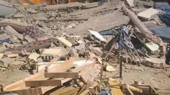 فاس فوق الخط الأحمر: سوق سرّي لـبيع الهواء يكشف الوجه الخفي لخراب العمارات