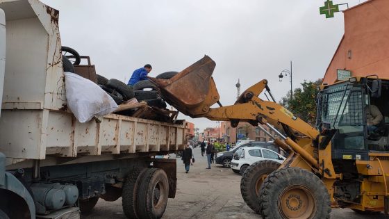 مراكش: حملة واسعة لتحرير الملك العمومي وتنظيم الباعة الجائلين