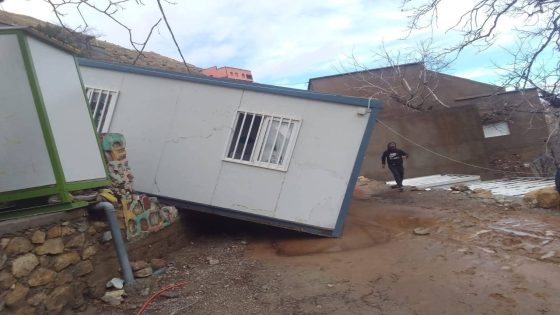 رياح الإهمال تقتلع مدرسة بالحوز وتفضح تعثر تدبير ما بعد الزلزال