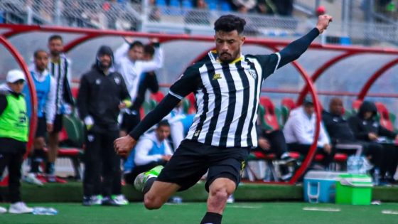 عماد سربوت ينضم رسمياً إلى أولمبيك آسفي بعقد لموسم ونصف