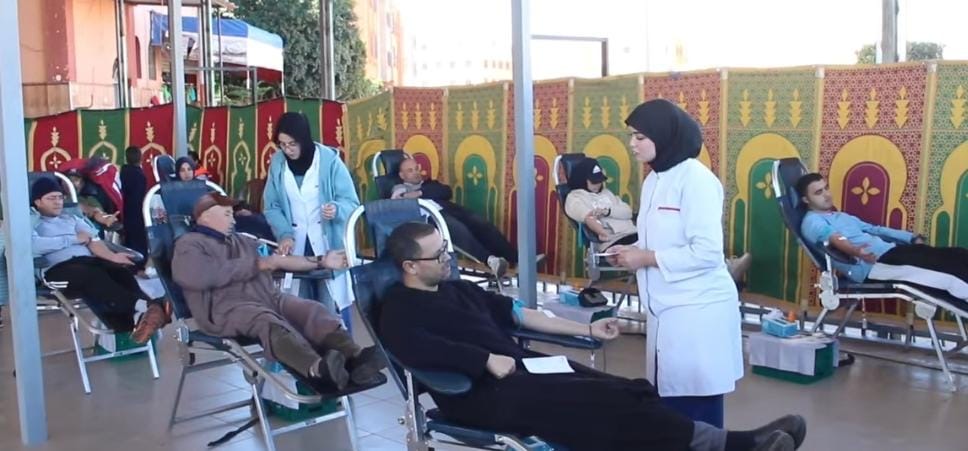 المنظمة المغربية للسلامة الطرقية – جهة مراكش–آسفي تنجح في تنظيم حملة كبرى للتبرع بالدم بالعطاوية بقيادة الدكتور عثمان بنموسى