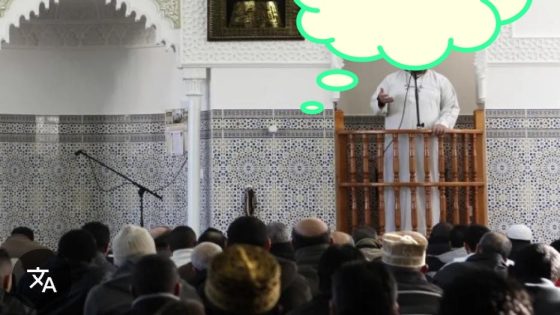 طنجة : خطيب جمعة يحذر المصلين من البخل في رمضان.