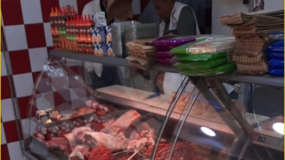 مداهمة صحية بحي المسيرة 2 بمراكش تسفر عن حجز 28 كيلوغراماً من اللحوم الفاسدة داخل محل للجزارة