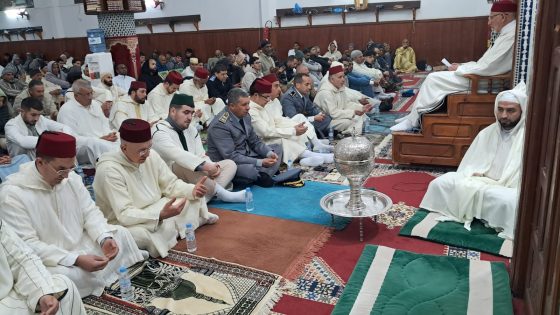 عامل إقليم بولمان يؤدي صلاة ليلة القدر بالمسجد الأعظم بميسور