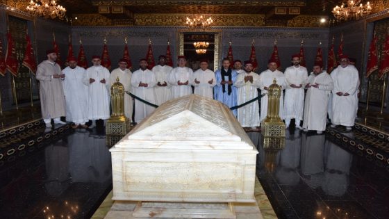 الشرفاء العلميين يقومون بزيارة ترحم ووجدان : تخليدا لذكرى 67 للمشمول بعفو الله ورحمته الملك محمد الخامس طيب الله ثراه