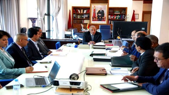 قلعة السراغنة: عامل الإقليم يشدد على تسريع وتيرة إنجاز مشاريع تأهيل المدن (2014-2018) خلال اجتماع يتسم بالصرامة وتتبع دقيق للأوراش.