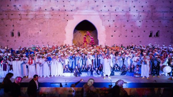 مراكش تحتفي بذاكرة التراث في الدورة الـ55 من المهرجان الوطني للفنون الشعبية