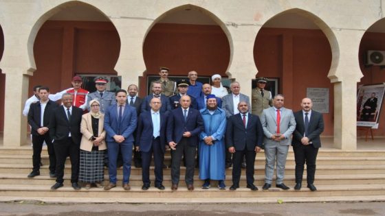 عمالة إقليم قلعة السراغنة والمندوبية الإقليمية للصحة ومؤسسة البصر الخيرية العالمية تنظم حملة “الجلالة” بتملالت لفائدة أزيد من 500 مستفيد.