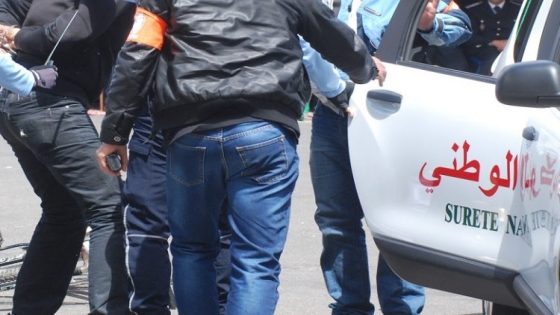 تازة.. توقيف أخطر نصاب يوهم نساء بفرص عمل وهمية في مزارع الفراولة بإسبانيا