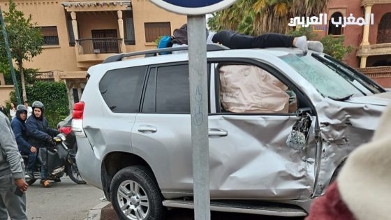 فاجـ ـعة طرقية بتارگة مراكش… اصطدام مميت يودي بحياة شاب ويُدخل مرافقه العناية المركزة
