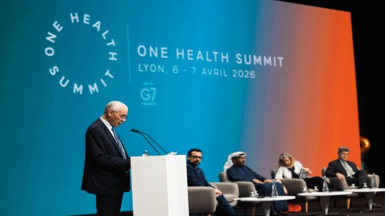 الطالبي العلمي يبرز المبادرات الملموسة للمغرب تحت قيادة جلالة الملك