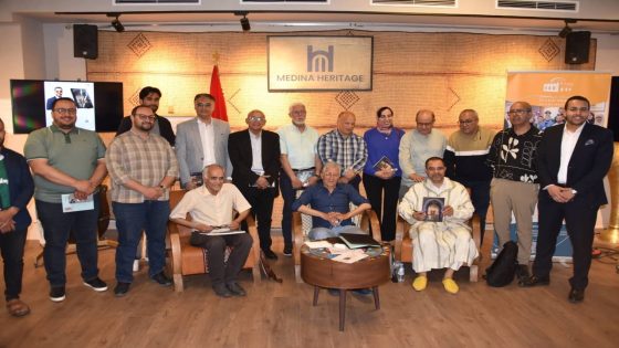 مراكش تحتفي بالكلمة والإبداع…توقيع “أسرار وأخبار مراكش” و”شظايا العارفين” في أمسية ثقافية متميزة