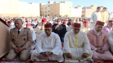 عامل إقليم تازة يؤدي صلاة عيد الأضحى وسط أجواء روحانية بمصلى العيدين بتازة العليا