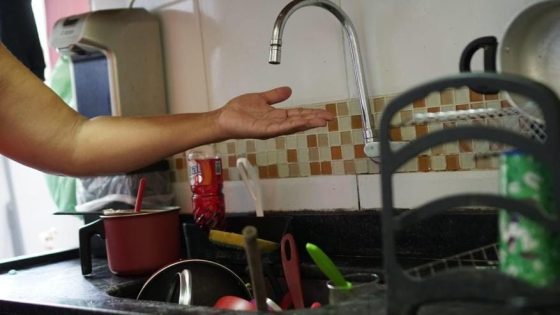 انقطاع مفاجئ للماء الصالح للشرب يفاقم معاناة ساكنة المحاميد 7 بمراكش وسط موجة حر