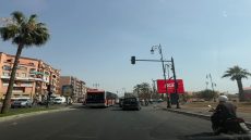 فضيحة بشارع علال الفاسي بمراكش.. أشغال متوقفة منذ مدة ومواطنون يتساءلون: أين اختفت الشركة المنجزة؟
