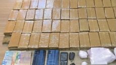 ولاية أمن مراكش توقف ثلاثة أشخاص وتحجز نحو 40 كيلوغراماً من الشيرا بمنطقة النخيل