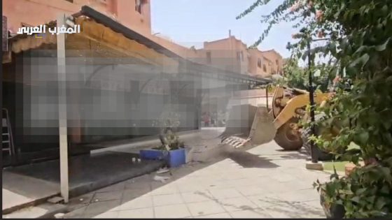 حي البديع بمراكش.. عودة مظاهر استغلال الرصيف والملك العمومي بعد حملة التحرير
