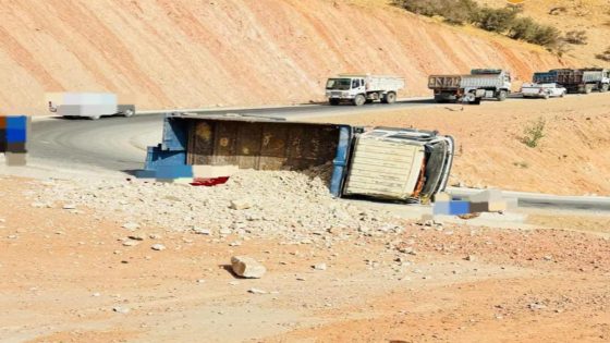 وفاة شخص وإصابة آخر في انقلاب شاحنة بطريق بهريا بجماعة تمالوكت